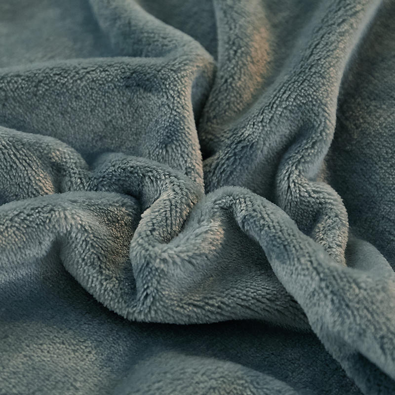 Throw Blanket Softness 100% Polyester