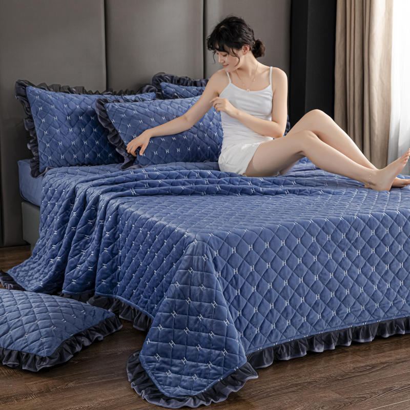 Quality Twin Xl Size Bedspread