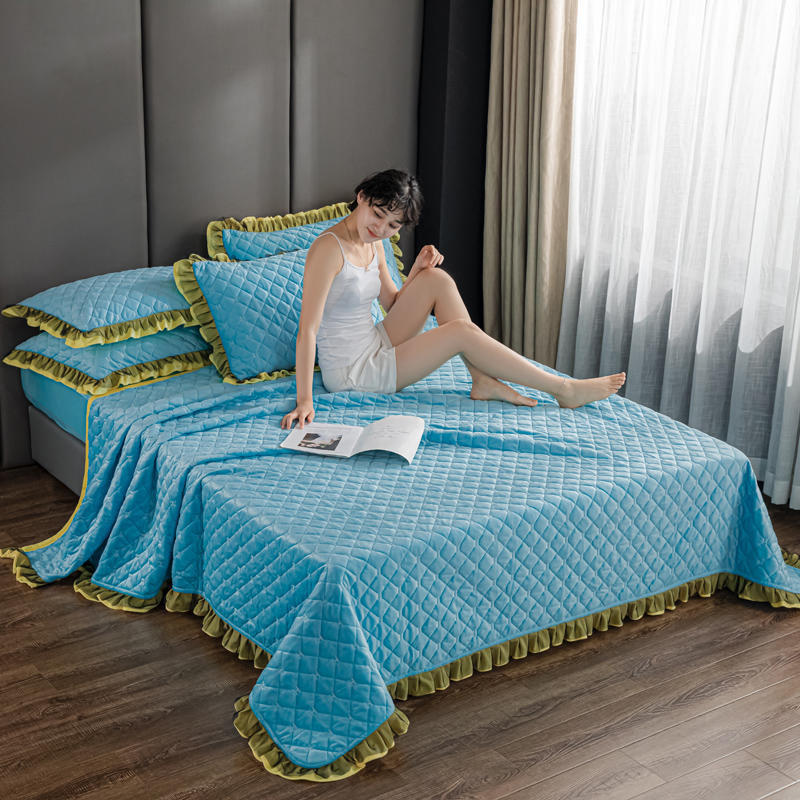 Home Bedding Deluxe Bedspread