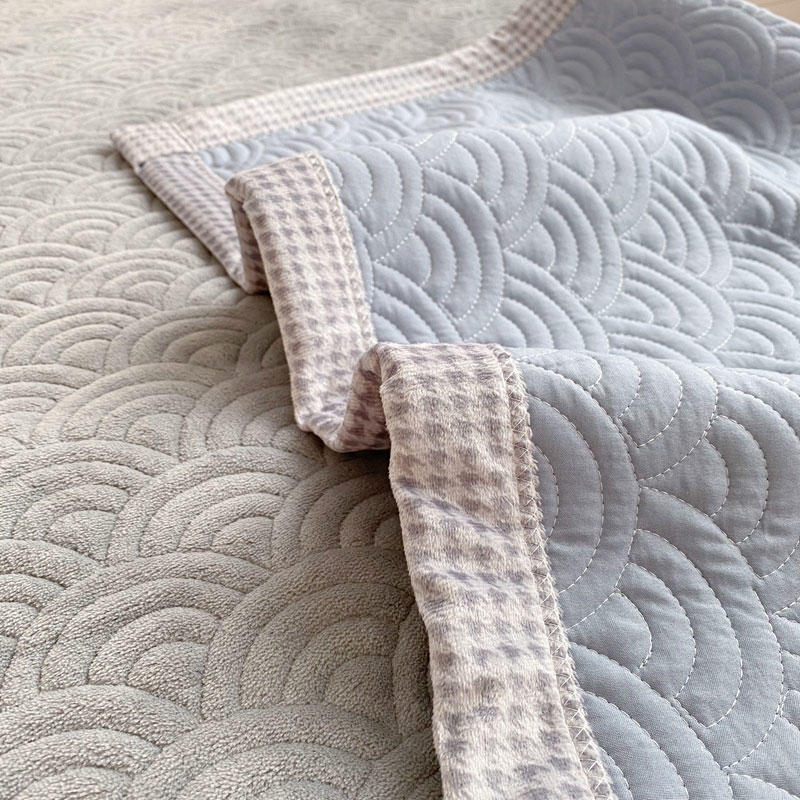 Twin Bed grey Bedspread