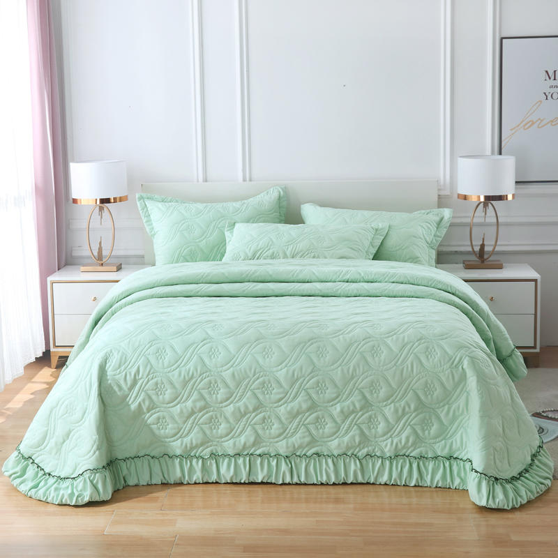 Home Product Deluxe Bedspread