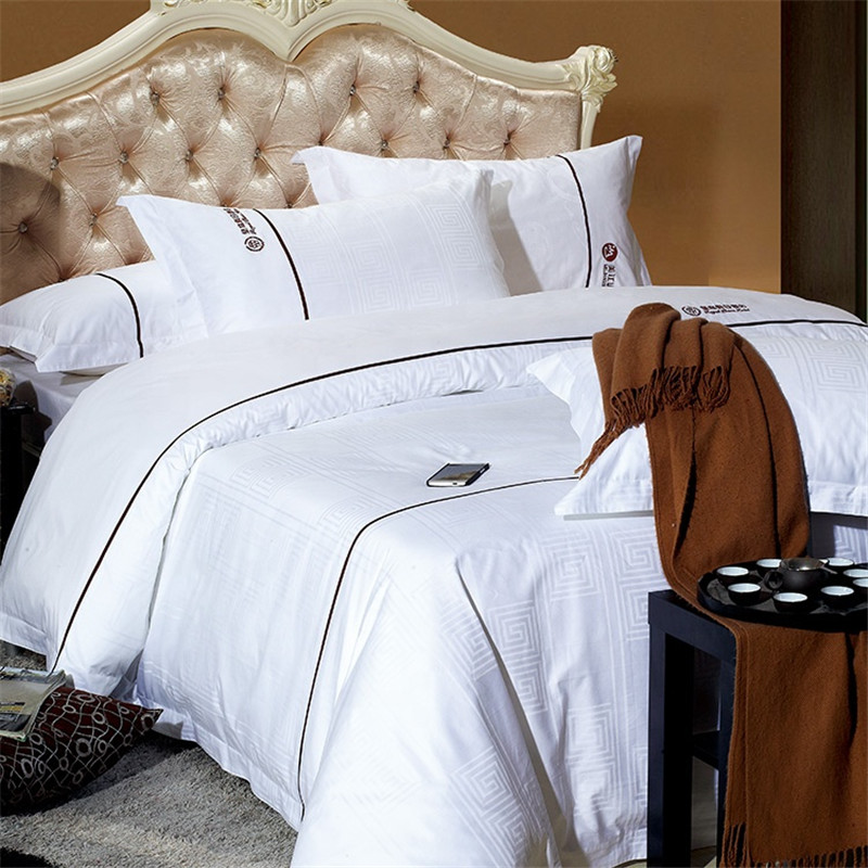 600 Ct Hotel Comforter Bedding Set