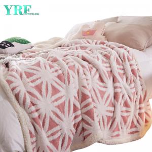 Made in China Queen Size Polyester Blanket