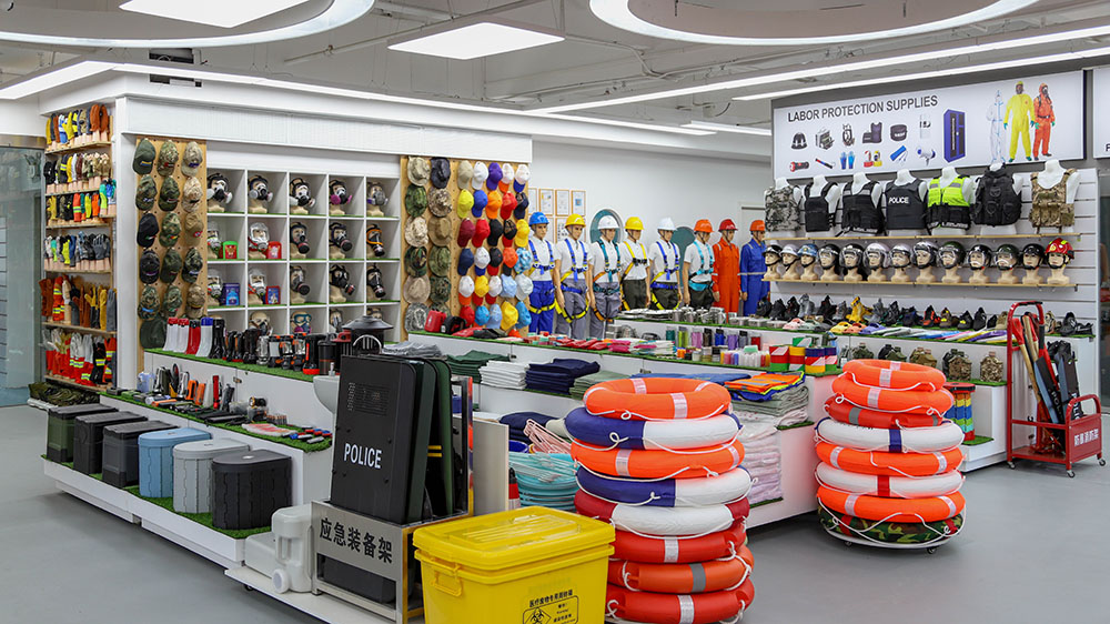 Chinese Factory B2B Wholesale Emergency Sleeping Bag (Thailand Market): Zero-Allergy Hypoallergenic Lining + 200kg Load-Bearing Non-Toxic Coating, ISO Certified for Flood Rescue Skin Safety Protection